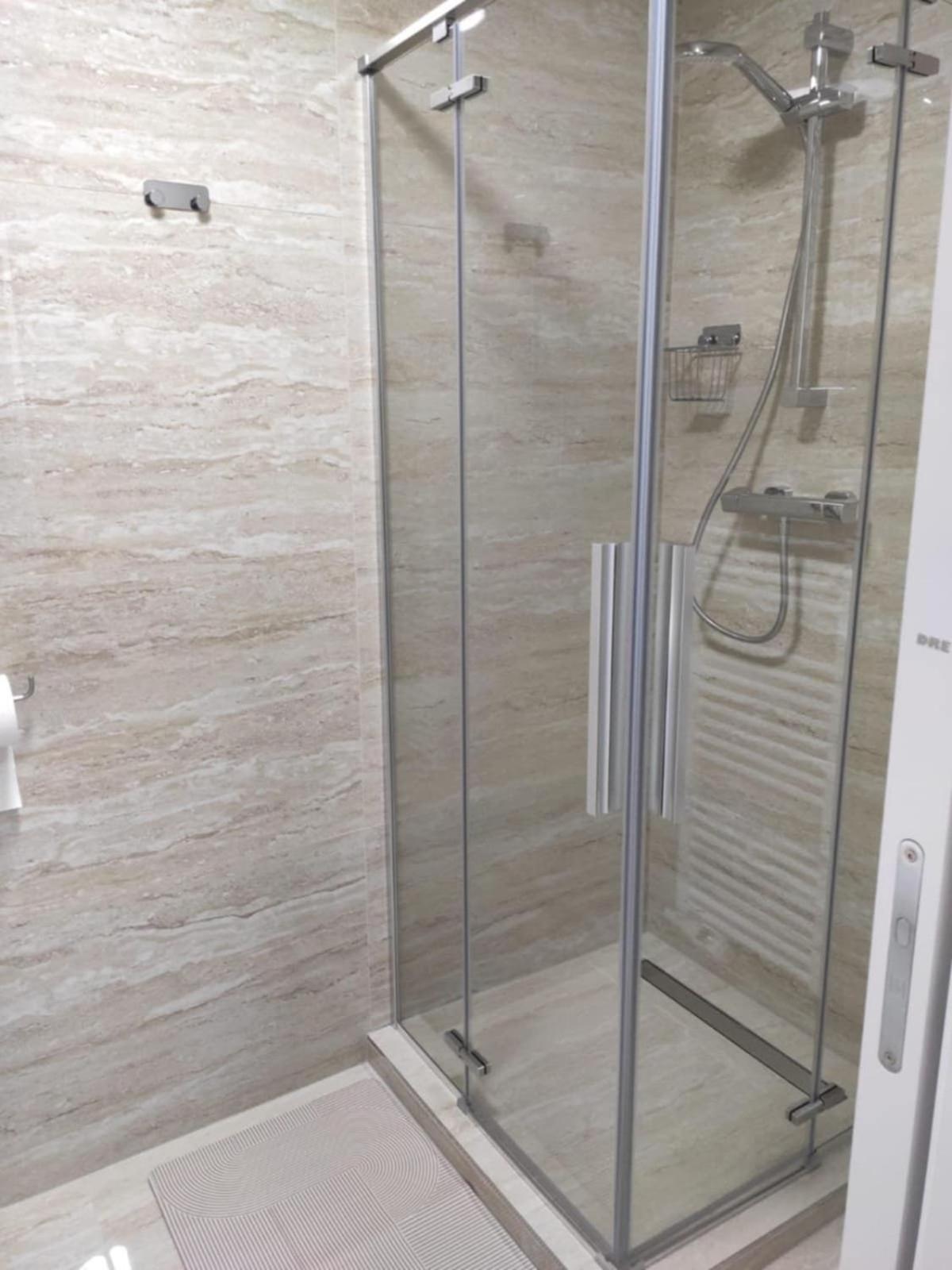 Privat Julia Hotel Vrbov Exterior foto